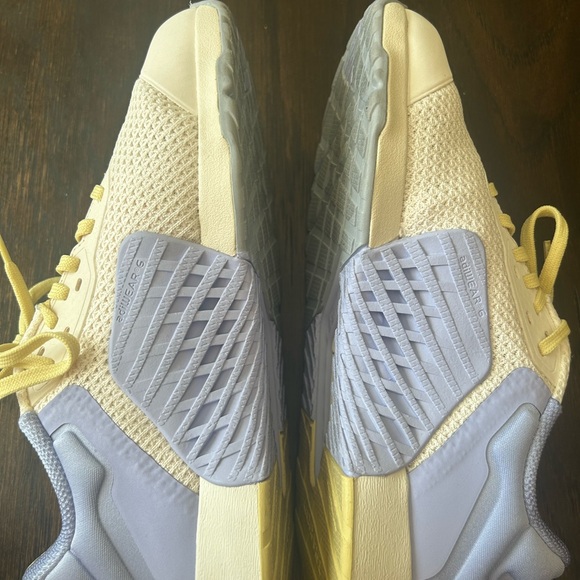 Adidas Cream and Purple Drop-Set Training - Picture 5 of 12